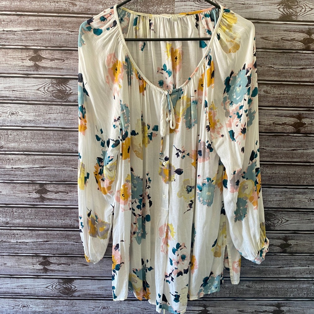 Lucky Brand Women's Long-Sleeved Blouse Size 1X White Floral Tie Popover Button